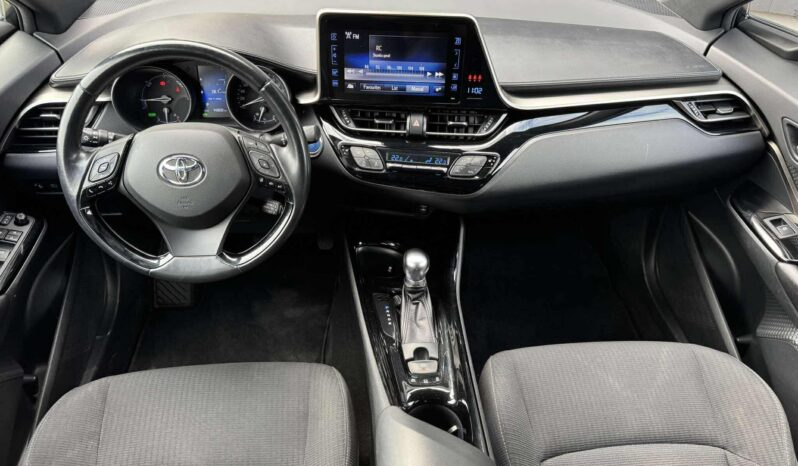 
								2018 TOYOTA C-HR pilnas									