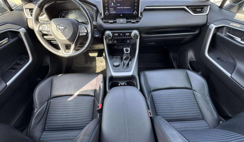 
								2020 TOYOTA RAV-4 pilnas									