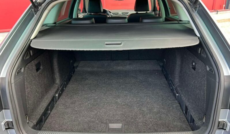 
								2017 SKODA SUPERB pilnas									