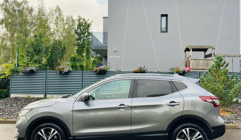 
								2021 NISSAN QASHQAI pilnas									