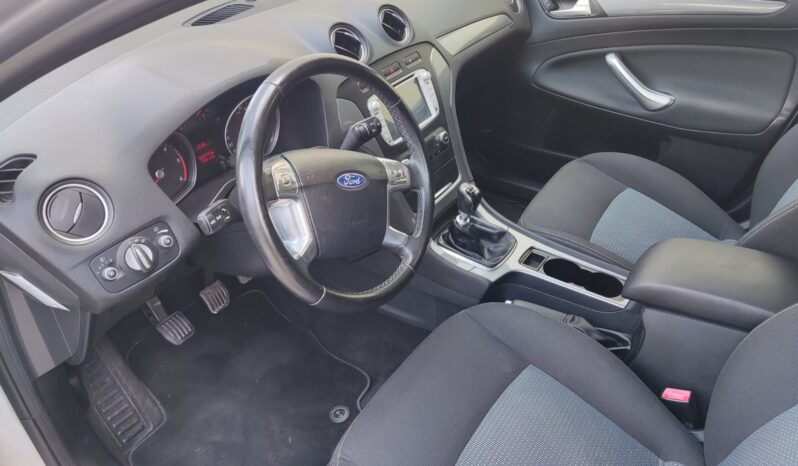 
								2013 FORD MONDEO pilnas									