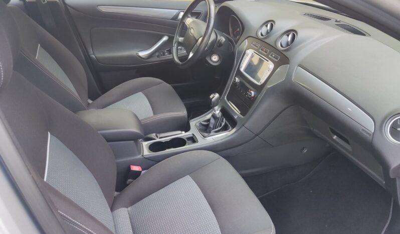 
								2013 FORD MONDEO pilnas									