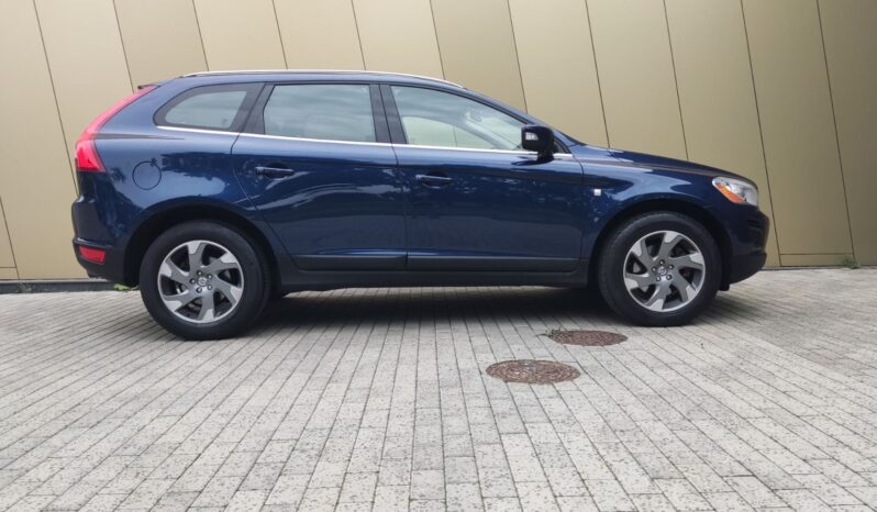 
								2012 VOLVO XC60 pilnas									