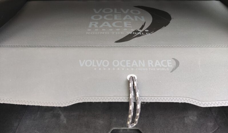 
								2012 VOLVO XC60 pilnas									