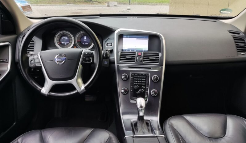 
								2012 VOLVO XC60 pilnas									