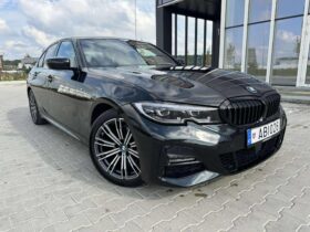2019 BMW 320