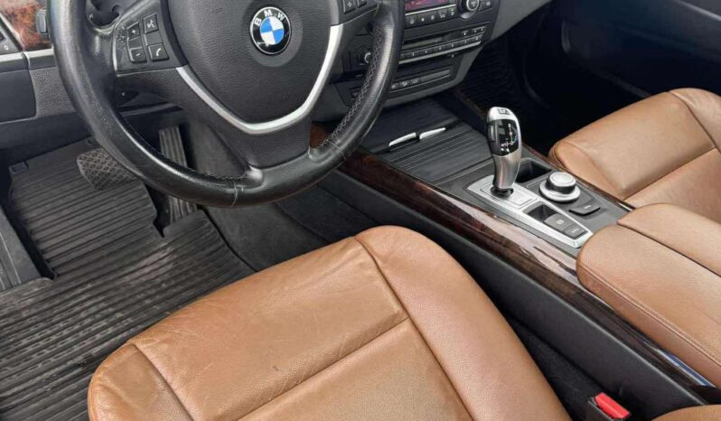 
								BMW X5 2009 pilnas									