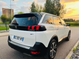 
										Peugeot 5008 pilnas									