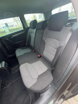 
										2012 VOLKSWAGEN PASSAT pilnas									