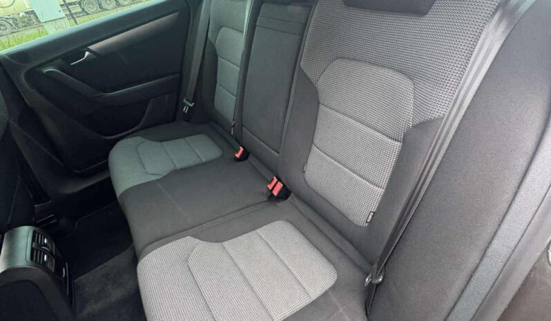 
								2012 VOLKSWAGEN PASSAT pilnas									