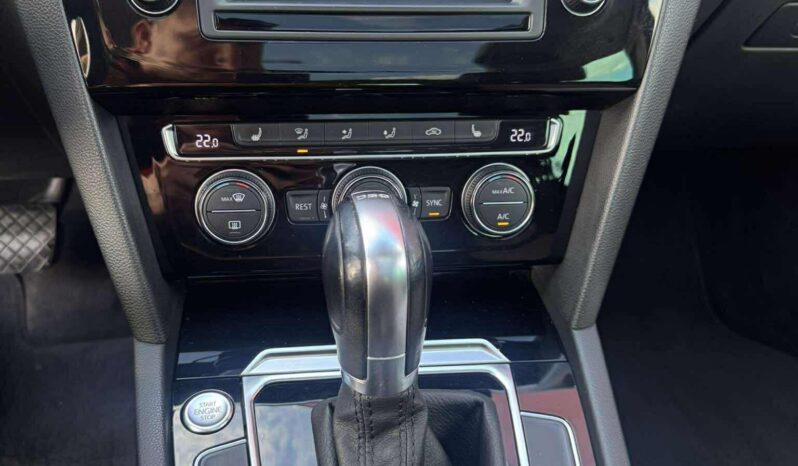 
								2015 VOLKSWAGEN PASSAT pilnas									