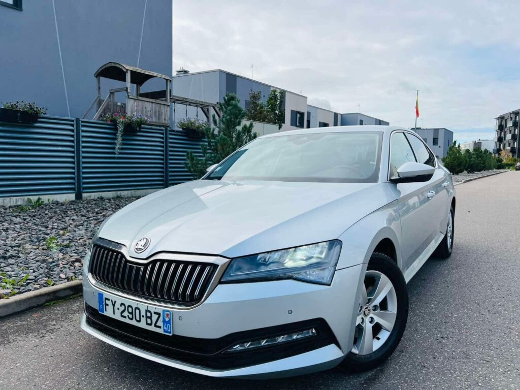 2021 SKODA SUPERB