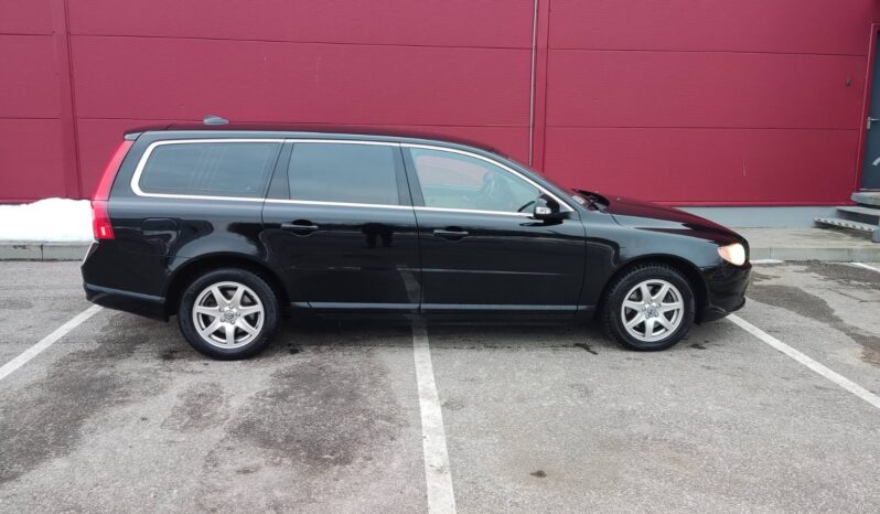 
								2011 VOLVO V70 pilnas									