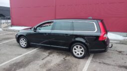 2011 VOLVO V70
