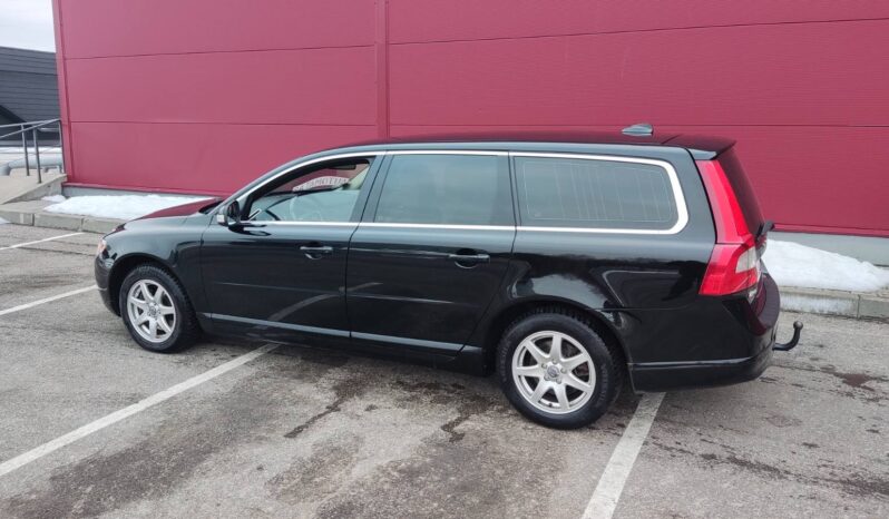 
								2011 VOLVO V70 pilnas									