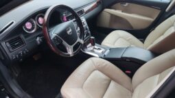 
										2011 VOLVO V70 pilnas									