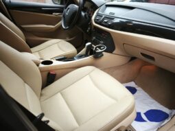 
										2011 BMW X1 pilnas									
