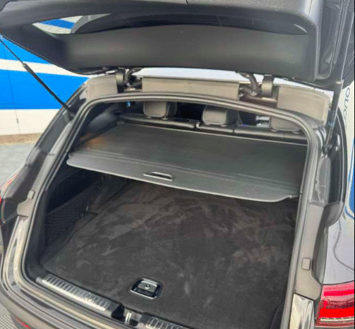 
								Mercedes-Benz EQC pilnas									