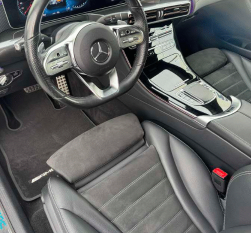 
								Mercedes-Benz EQC pilnas									