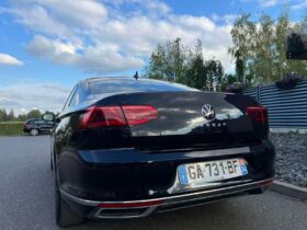 2021 VOLKSWAGEN PASSAT