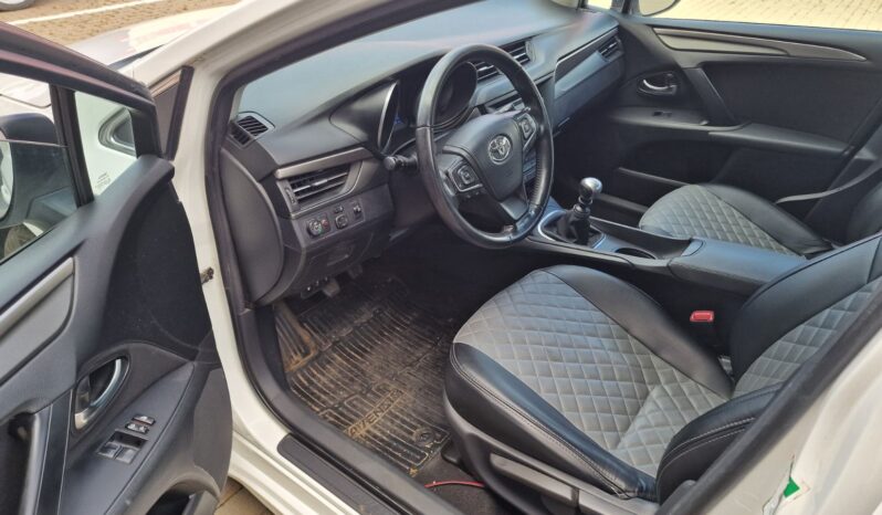 
								2017 TOYOTA AVENSIS pilnas									