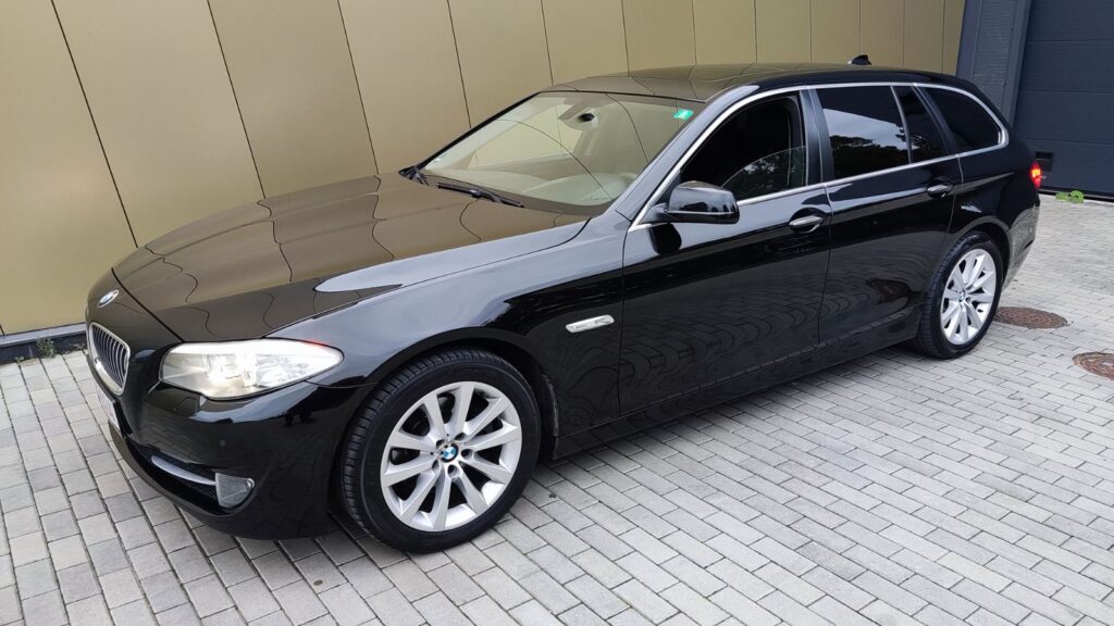 2012 BMW 520