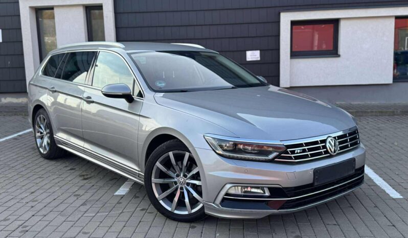 
								Volkswagen Passat pilnas									