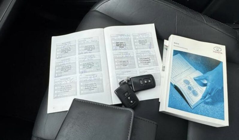 
								2013 Toyota Rav-4 pilnas									