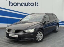 2019 VOLKSWAGEN PASSAT