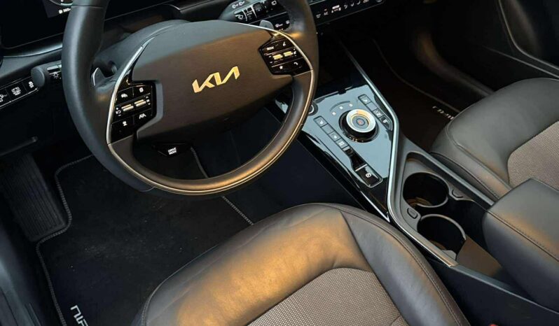 
								2022 KIA NIRO pilnas									