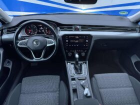 2020 VOLKSWAGEN PASSAT