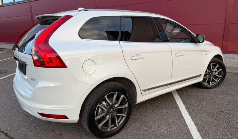 
								2016 VOLVO XC60 pilnas									