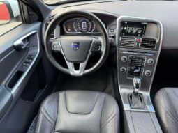 
										2016 VOLVO XC60 pilnas									