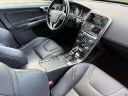 
										2016 VOLVO XC60 pilnas									