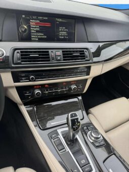 
										2012 BMW 520 pilnas									