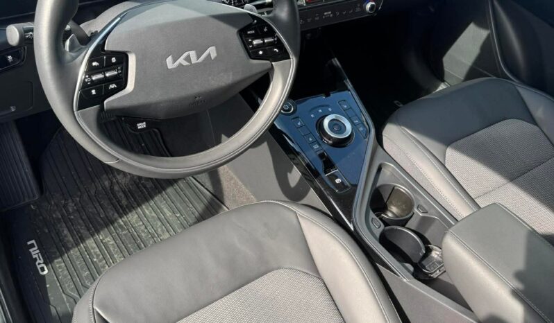 
								2023 KIA NIRO pilnas									