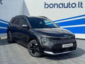 2023 KIA NIRO