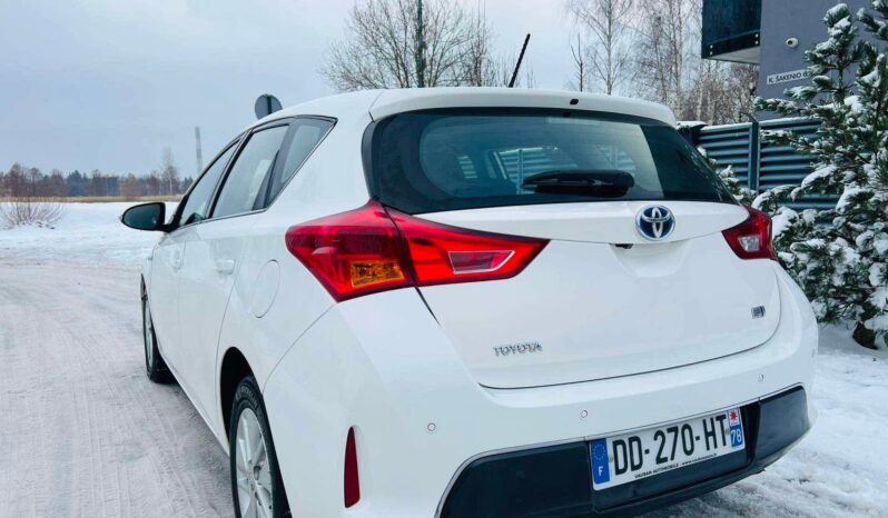 
								2015 TOYOTA AURIS pilnas									