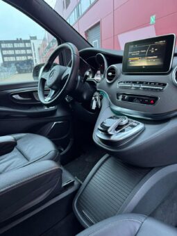 2015 Mercedes-Benz V250