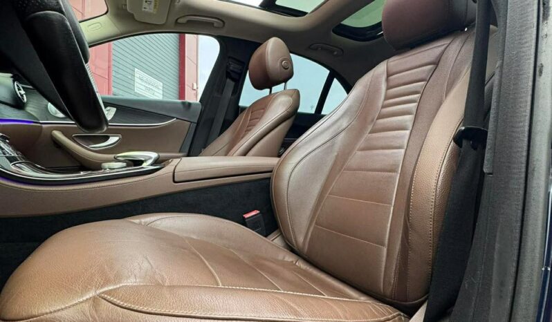 
								2016 Mercedes-Benz E pilnas									