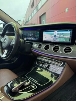 
										2016 Mercedes-Benz E pilnas									