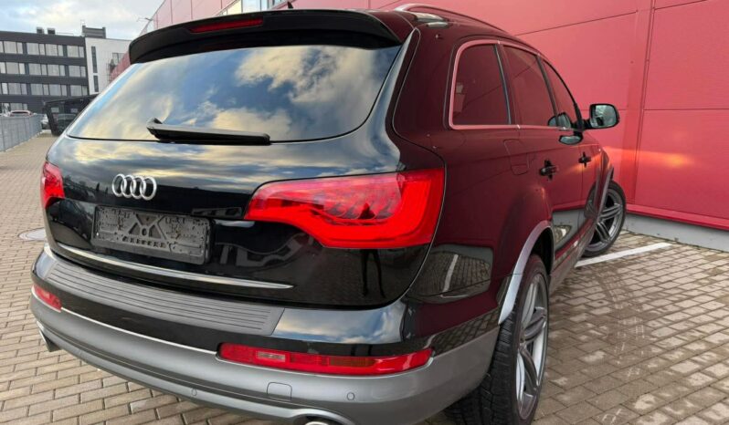
								2014 Audi Q7 pilnas									