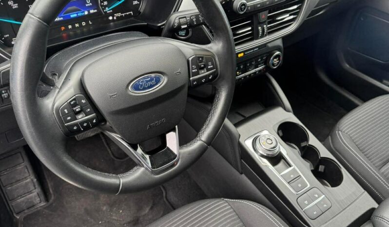 
								2020 FORD KUGA pilnas									