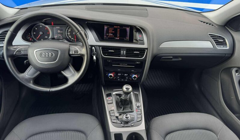 
								2012 Audi A4 pilnas									
