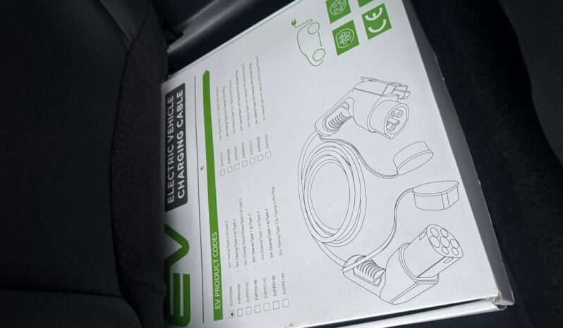 
								2020 FORD KUGA pilnas									