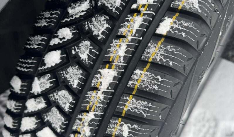 
								2014 VOLVO XC60 pilnas									