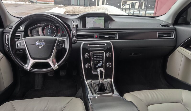 
								2014 VOLVO V70 pilnas									