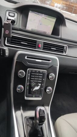 
										2014 VOLVO V70 pilnas									