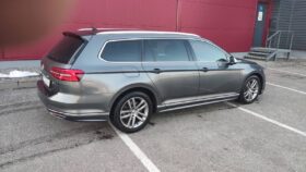 2017 VOLKSWAGEN PASSAT