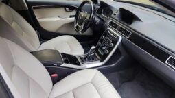 
										2014 VOLVO V70 pilnas									